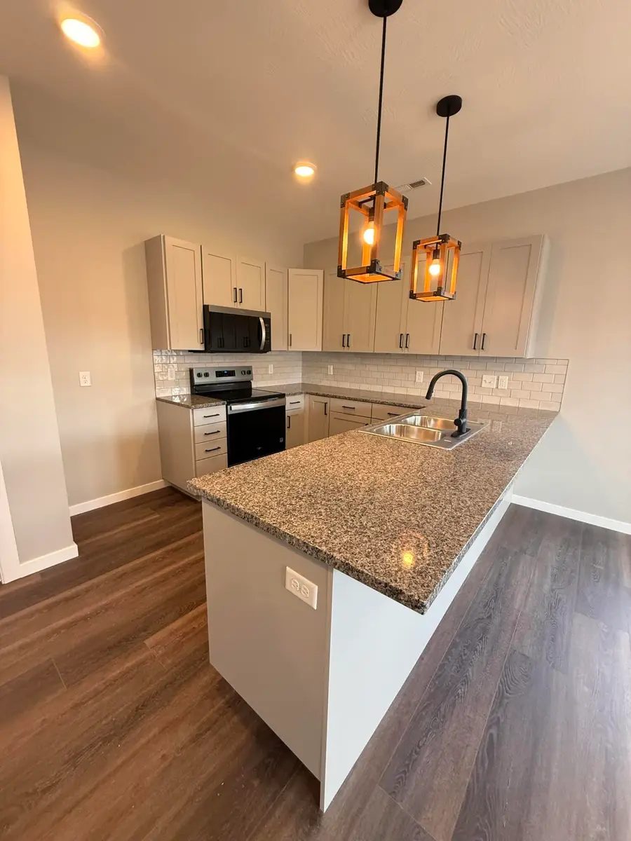 109 Bailey Drive, Mount Vernon, MO 65712 - #3