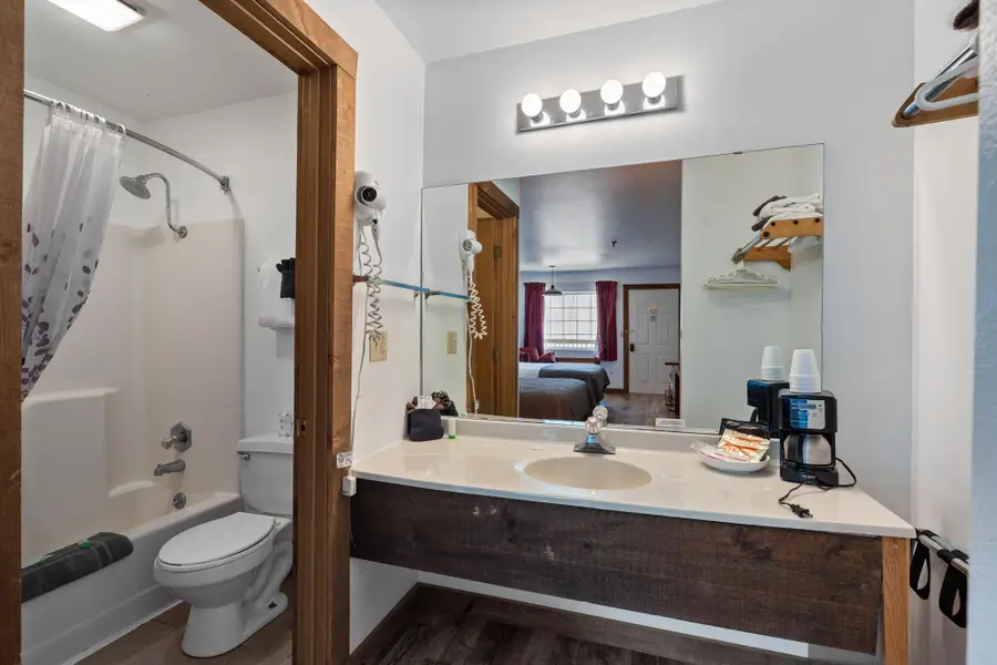 982 Indian Point Road #228, Branson, MO 65616 - #3