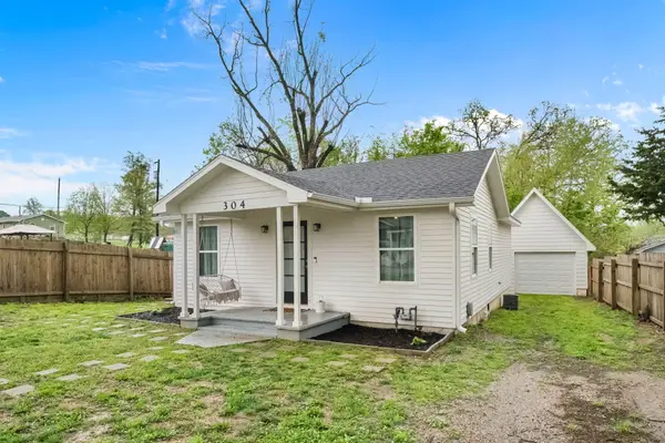 304 Cedar Street, Anderson, MO 64831