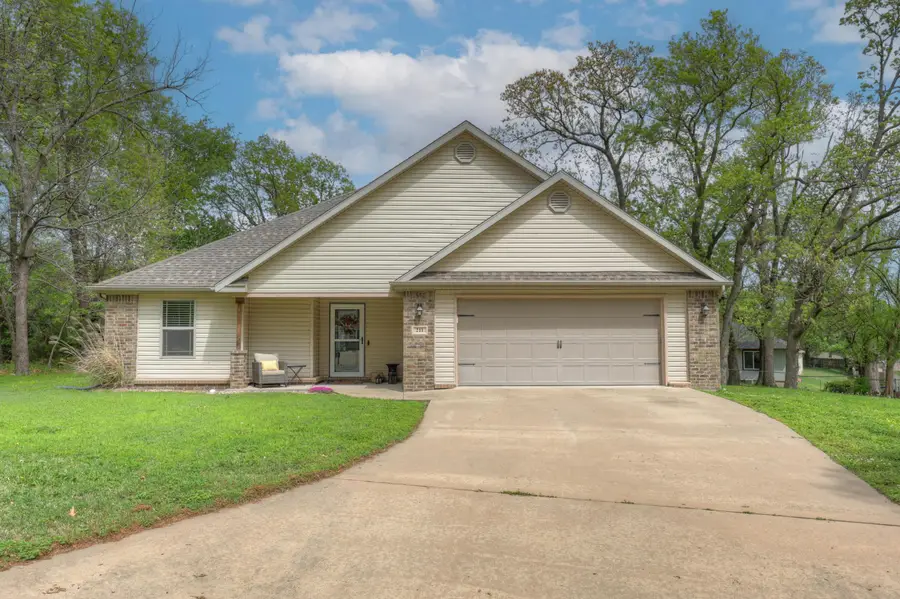 211 N Saint Clair Court, Joplin, MO 64801 - #3