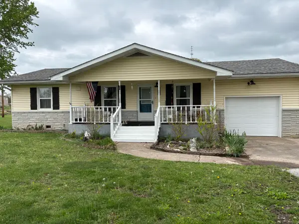 64 N State Highway 39, Greenfield, MO 65661