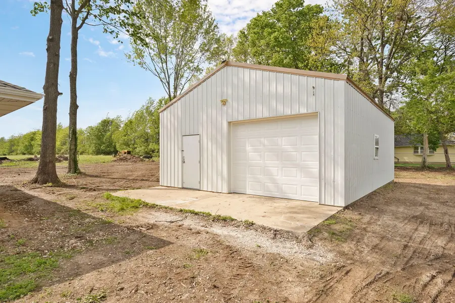 2857 W Sexton Drive, Springfield, MO 65810 - #3