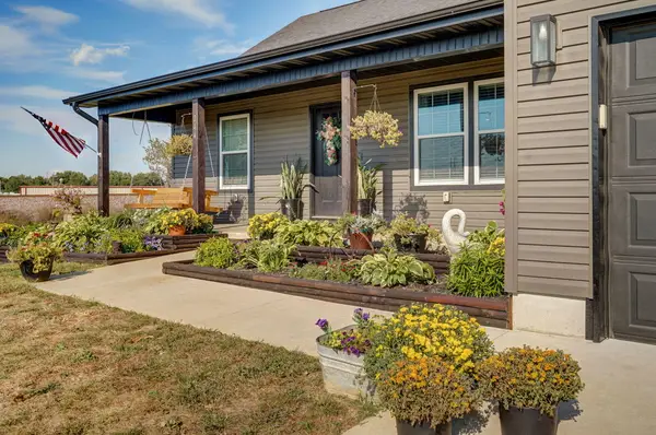 244 N Karen Circle, Seymour, MO 65746