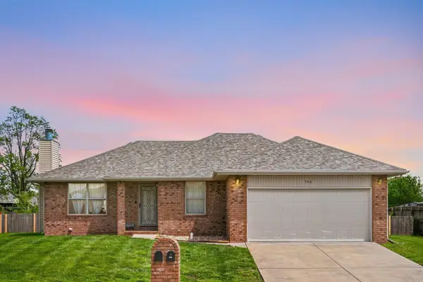 548 N Jester Avenue, Republic, MO 65738