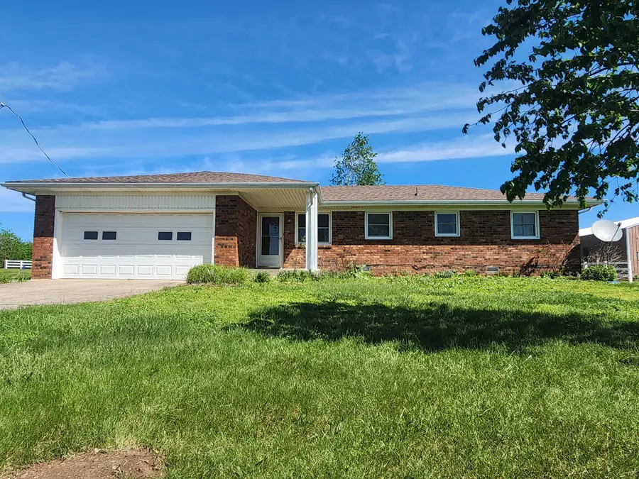 891 E Dade 184, Everton, MO 65646 - #2