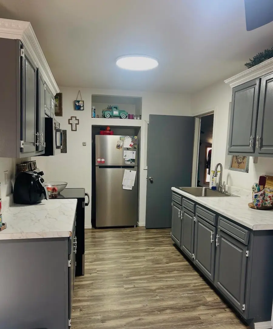 9701 Kingston Lane, Neosho, MO 64850 - #3