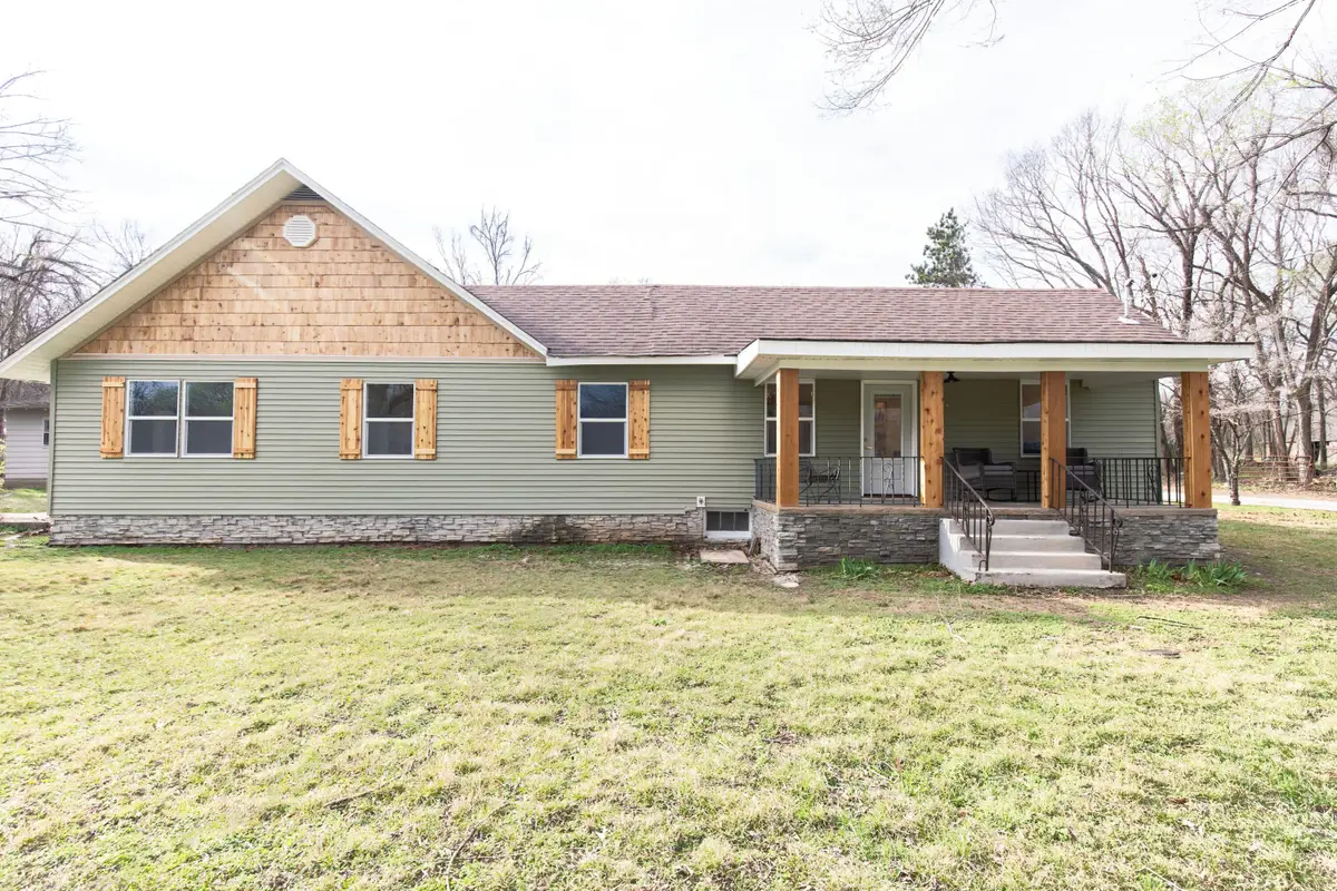 18748 Fir Road, Joplin, MO 64801 - #1