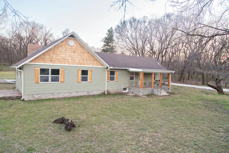 18748 Fir Road, Joplin, MO 64801 - #2