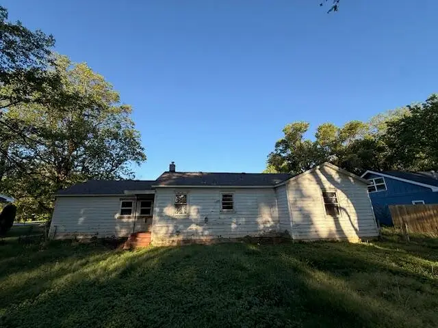 639 S Old Orchard Avenue, Springfield, MO 65802 - #2