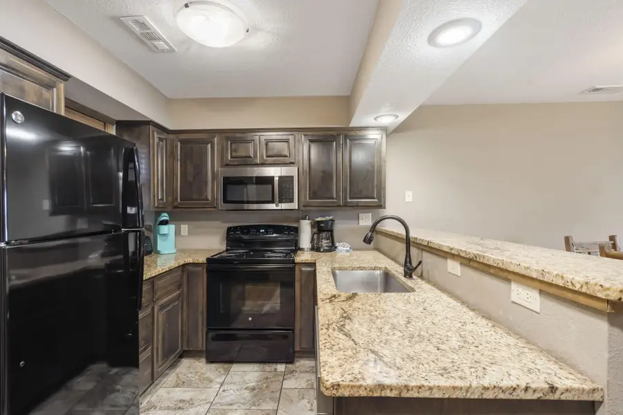 429 E Chinquapin Circle #504, Ruth C Rural, MO 65616 - #3