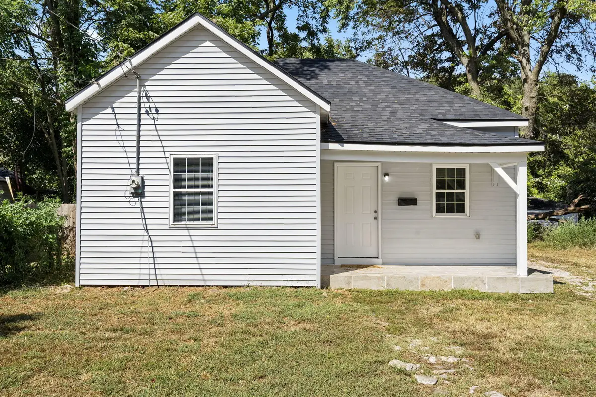 811 W Nichols Street, Springfield, MO 65802 - #1