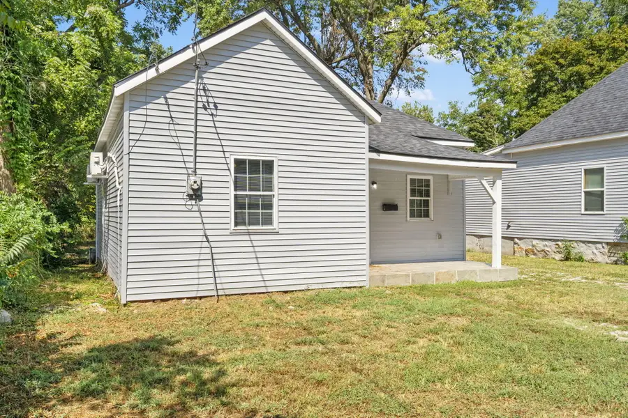 811 W Nichols Street, Springfield, MO 65802 - #3