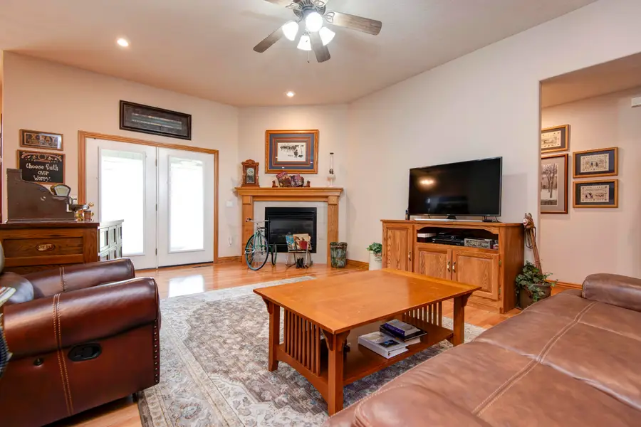 329 E Lafayette Street, Springfield, MO 65810 - #3