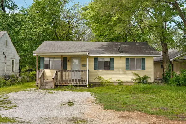 521 N Park Avenue, Springfield, MO 65802