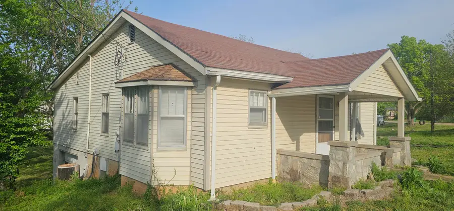 405 Luyster Street, Koshkonong, MO 65692 - #2