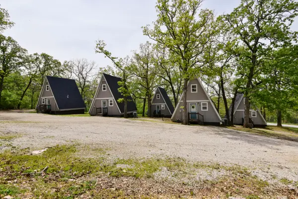 288 Black Oak Resort Lane, Lampe, MO 65681