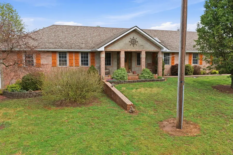 1229 E 425th Road, Bolivar, MO 65613 - #2