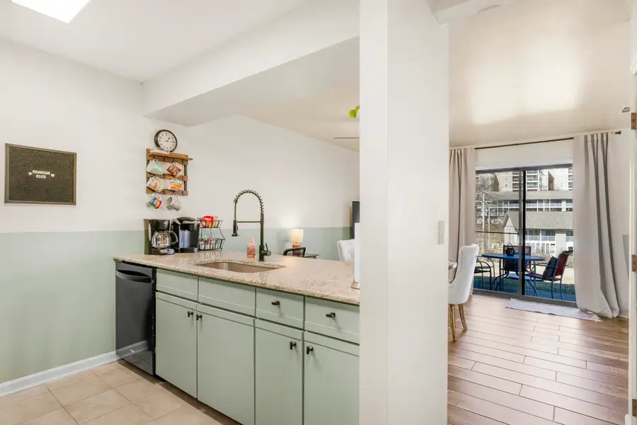 180 Lake Club Drive #Apt 6, Branson, MO 65616 - #3