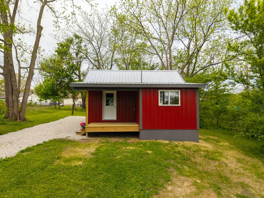 1131 N Park Avenue, Mountain Grove, MO 65711 - #3