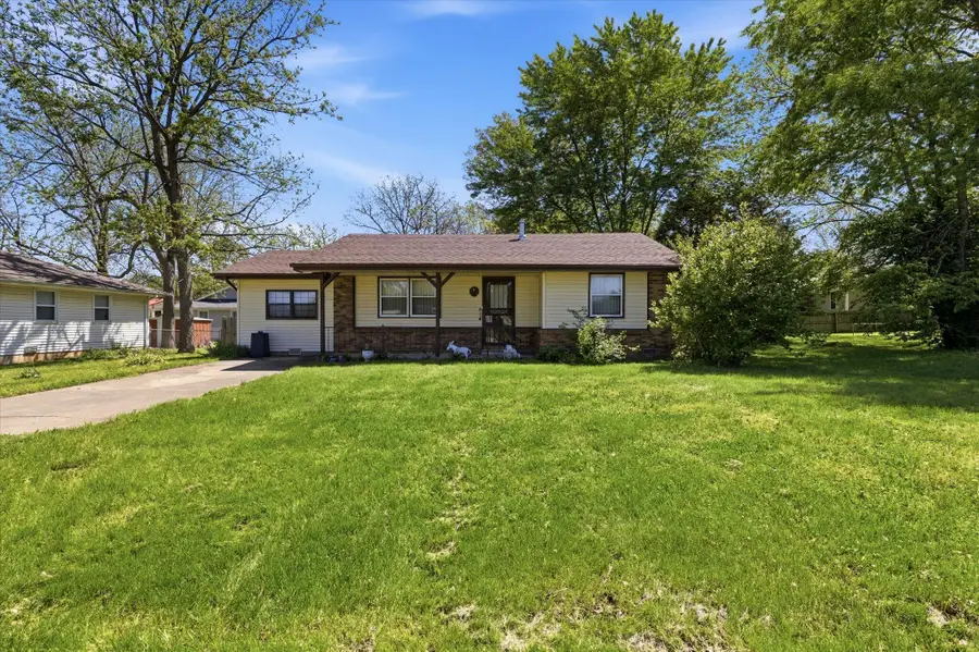 211 S Broadway Street, Billings, MO 65610 - #2