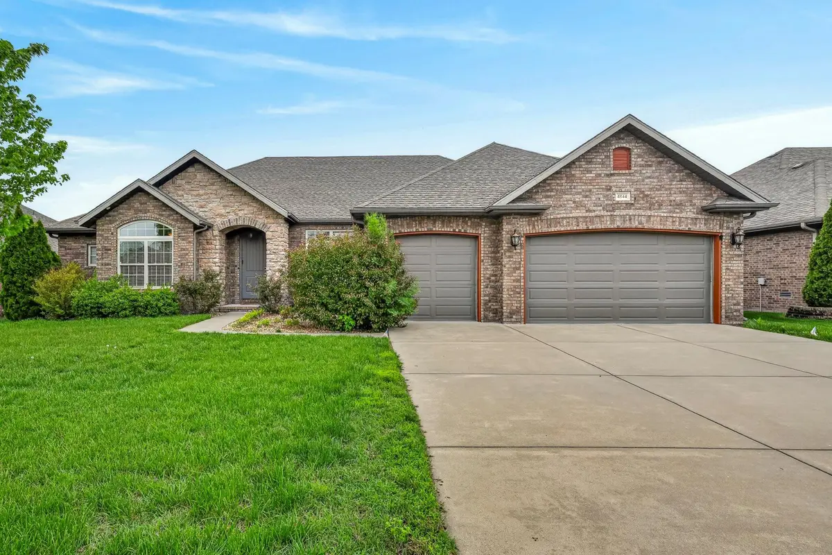 4844 S Farm Rd 131, Springfield, MO 65810 - #1