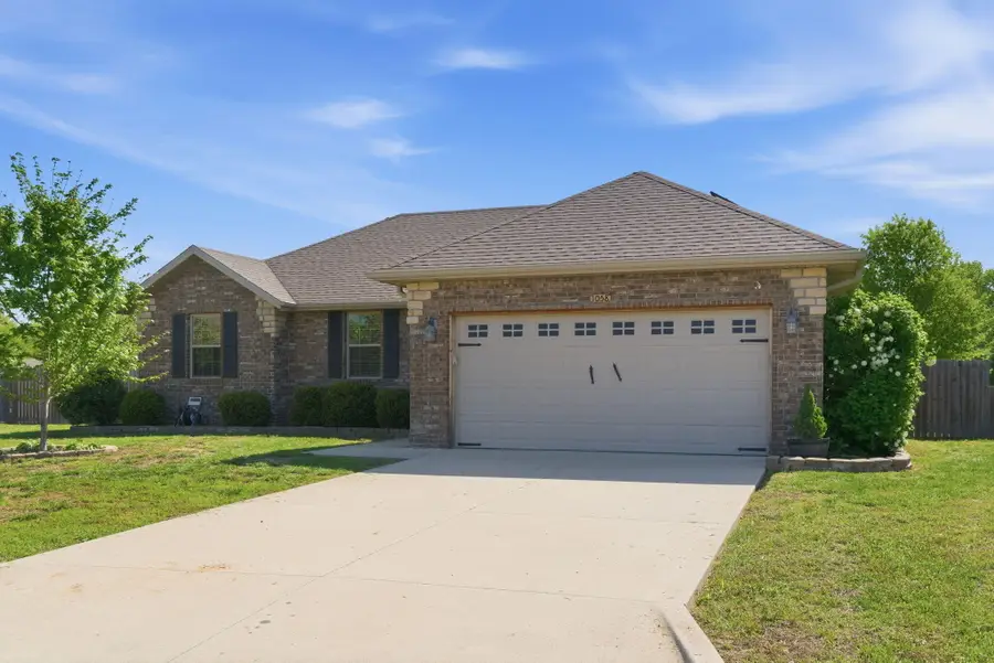 1058 S Venice Avenue, Republic, MO 65738 - #3