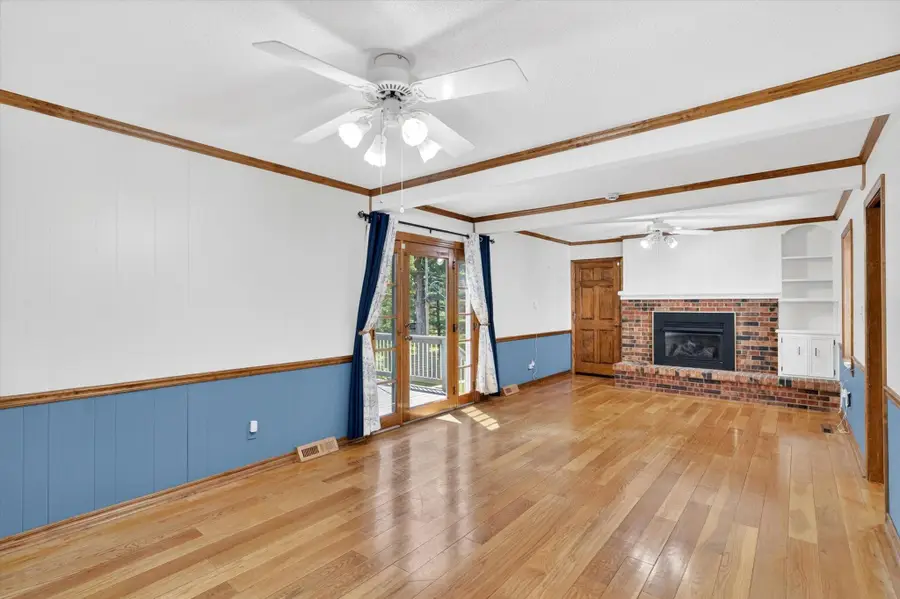 1902 E Cardinal Street, Springfield, MO 65804 - #3