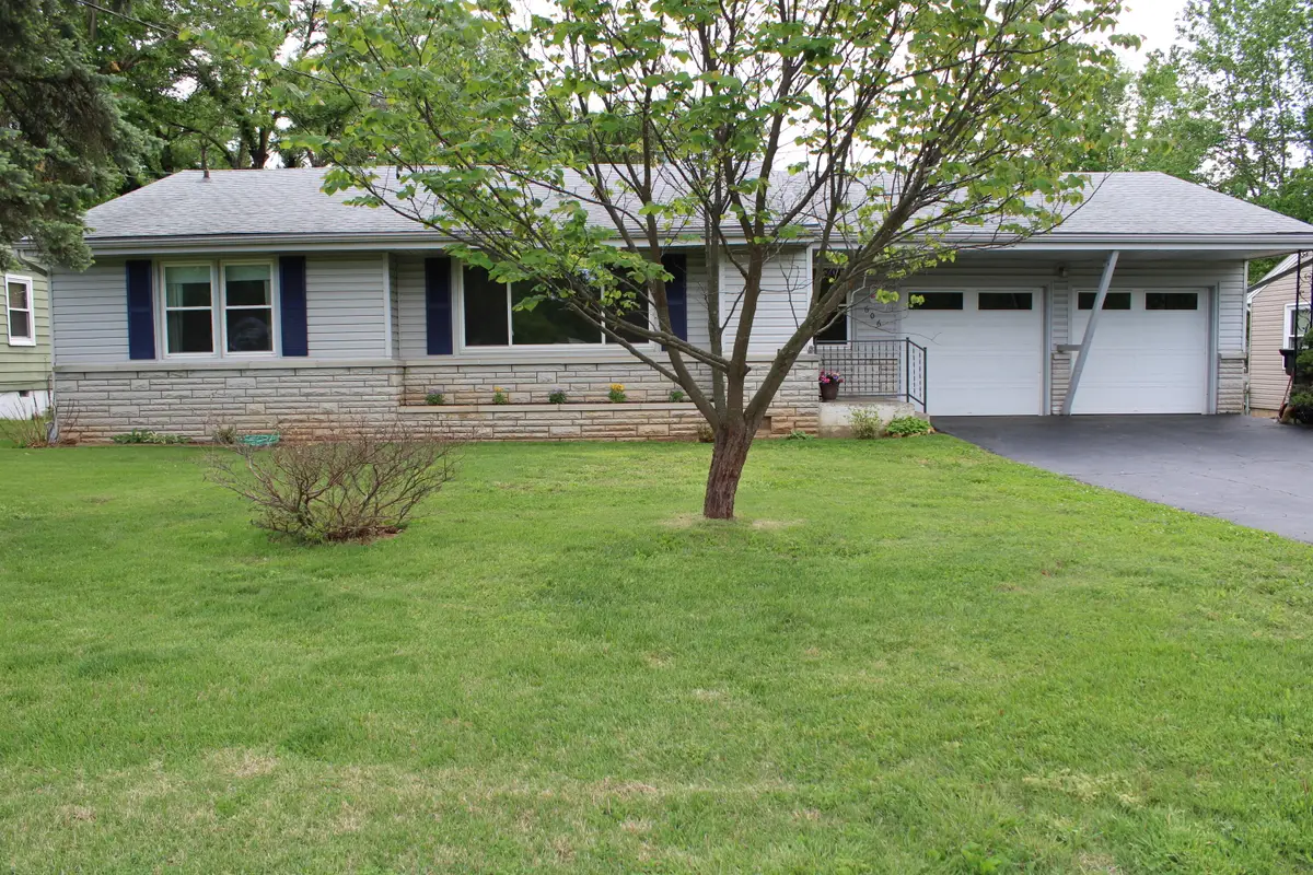 606 W Broadmoor Street, Springfield, MO 65807 - #1