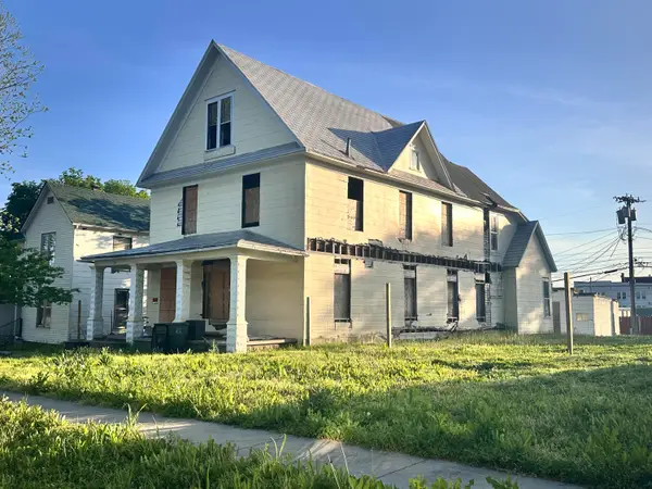 304 6th Street, Monett, MO 65708