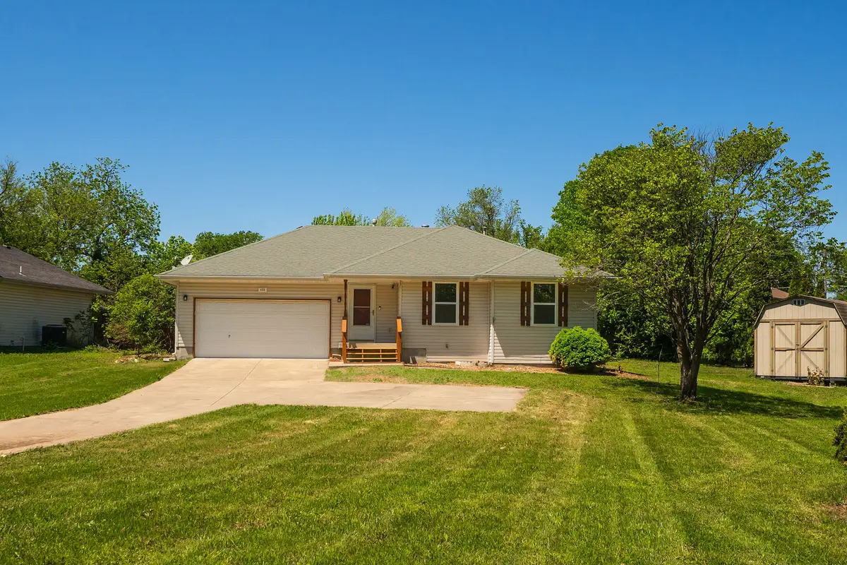 435 W Logan Street, Republic, MO 65738 - #1