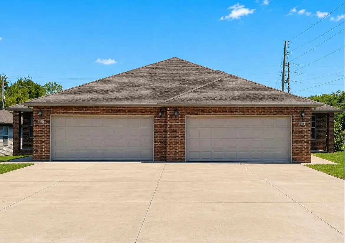 137 Bailey Circle #A&B, Rogersville, MO 65742 - #1