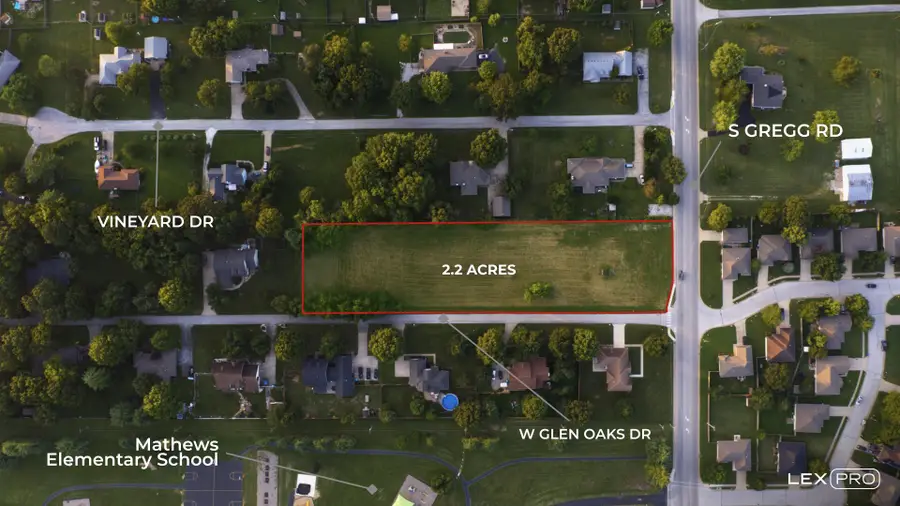 601 S Gregg Road, Nixa, MO 65714 - #2