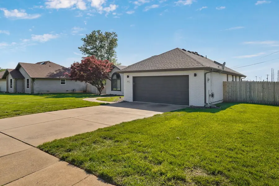 5411 S Jefferson Avenue, Springfield, MO 65810 - #3