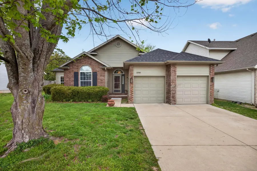 3755 W Kay Pointe Boulevard, Springfield, MO 65802 - #2