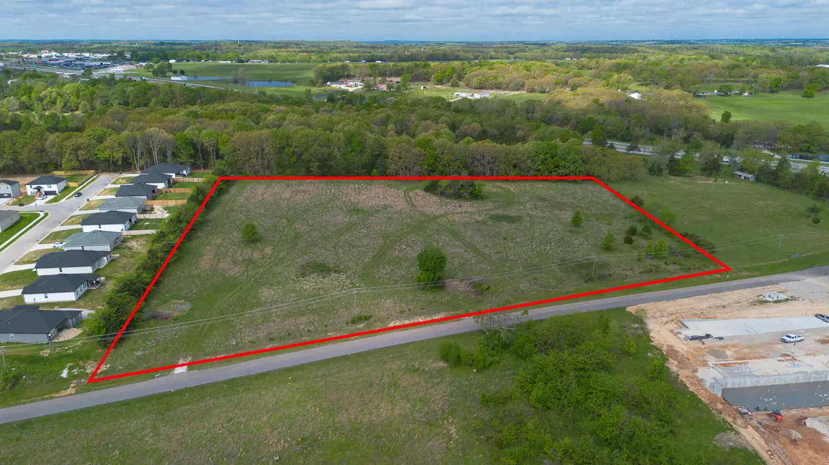 000 N Buffalo Street, Marshfield, MO 65706 - #1