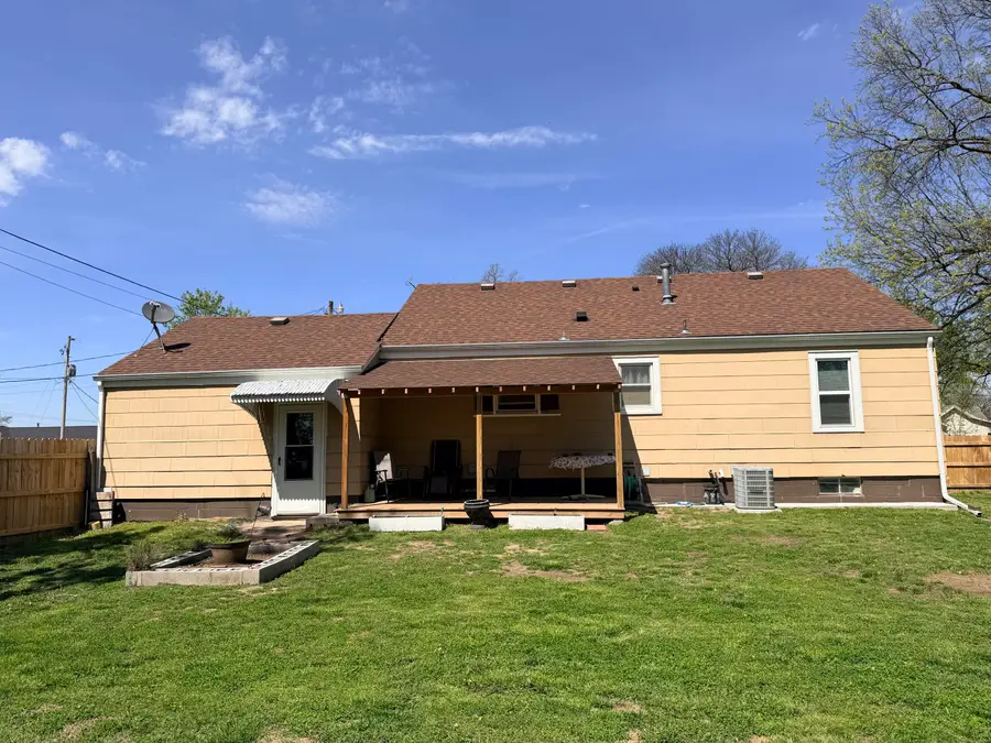 403 W 14th Street, Lamar, MO 64759 - #3