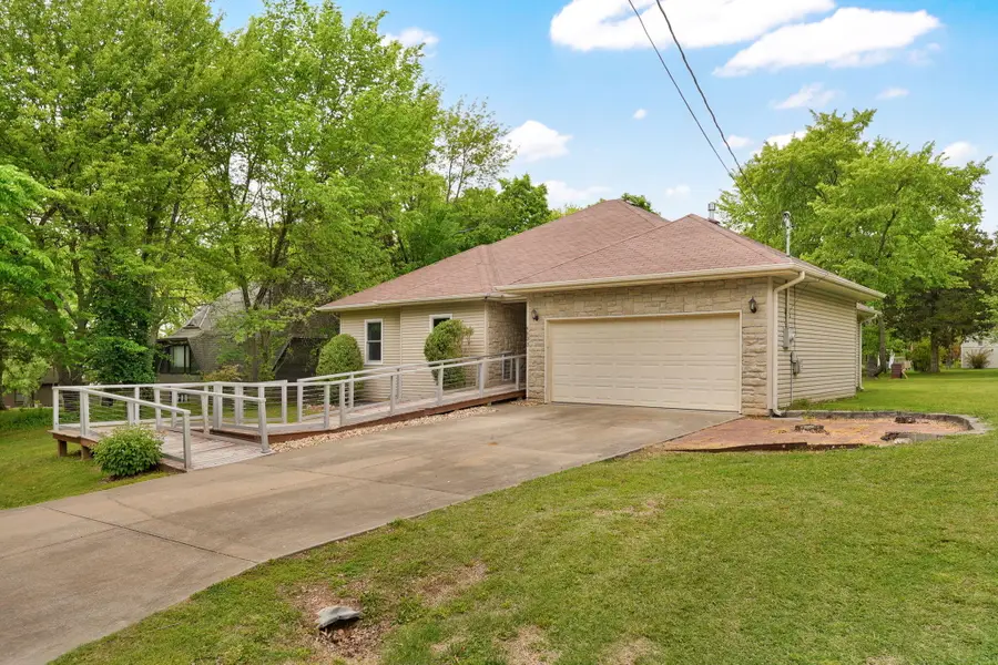 4833 E Crab Apple Lane, Springfield, MO 65809 - #2