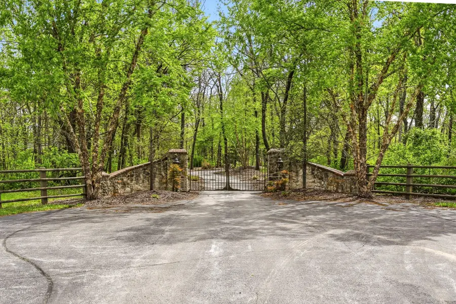 3831 S Royal Crest Lane, Rogersville, MO 65742 - #2