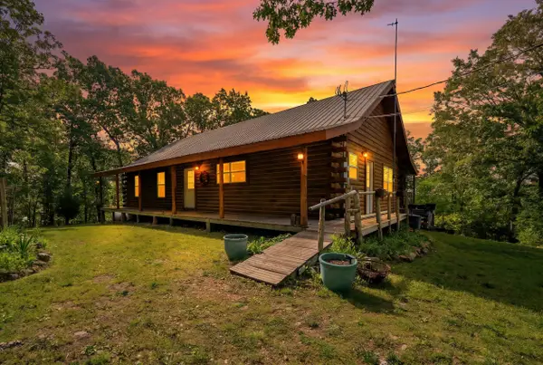 3804 Mc 6074, Flippin, AR 72634