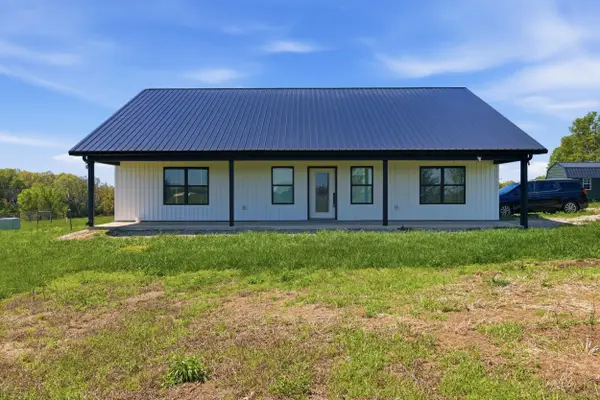 18945 Madison Drive, Phillipsburg, MO 65722