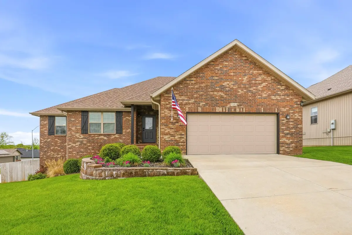 722 E Mining Camp Road, Nixa, MO 65714 - #1