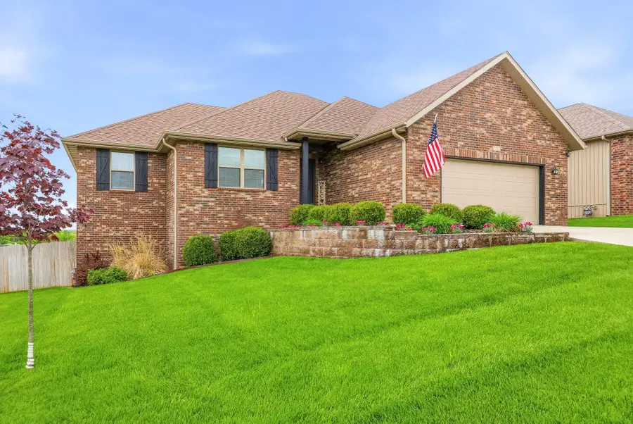 722 E Mining Camp Road, Nixa, MO 65714 - #3