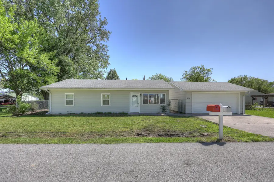 606 Maiden Lane, Jasper, MO 64755 - #2