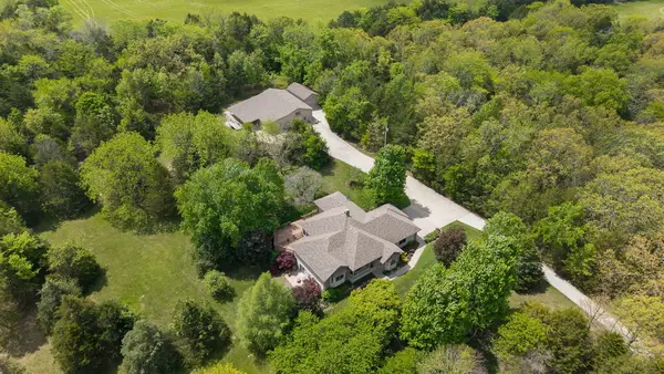 238 Aspen Drive, Strafford, MO 65757