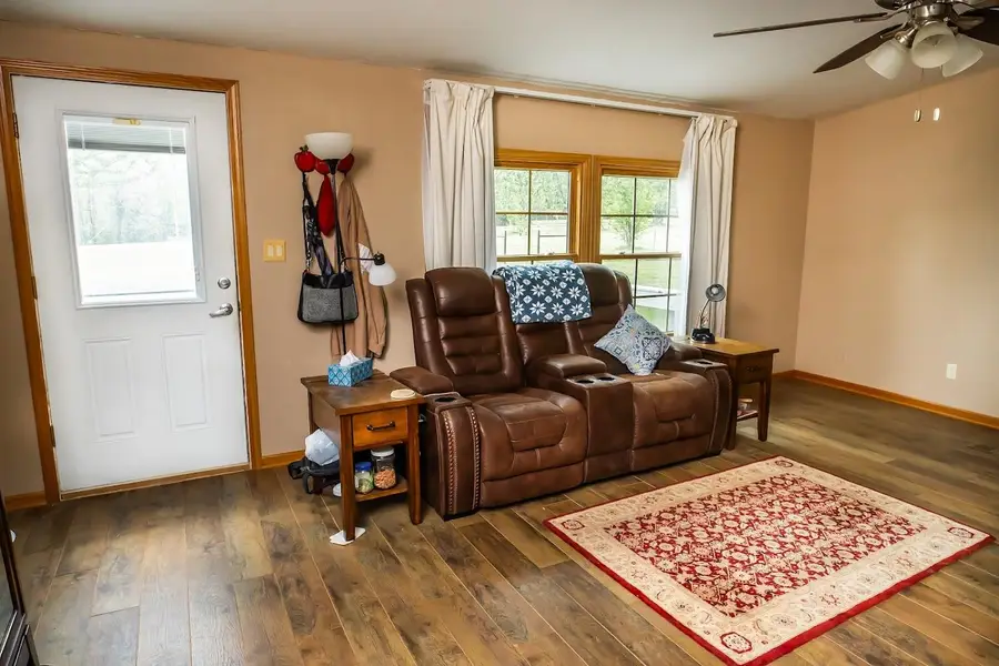 163 Country Meadows Drive, Seymour, MO 65746 - #3