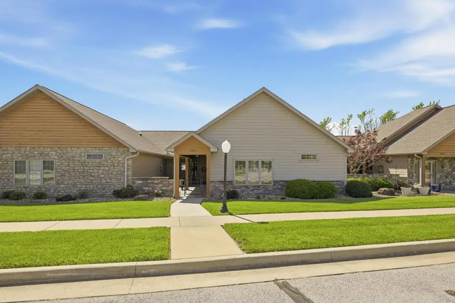 1909 Bluebird Way, Carthage, MO 64836 - #2