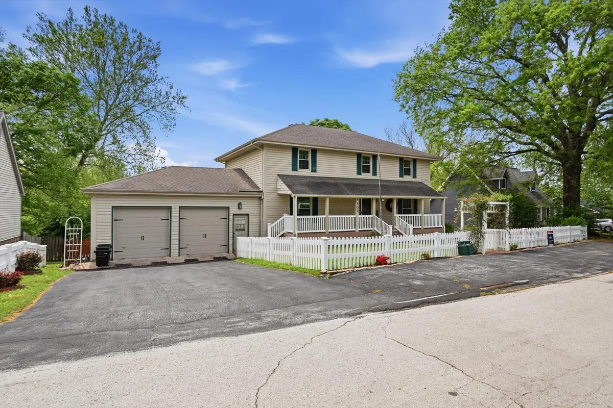 1502 E Sycamore Street, Ozark, MO 65721 - #1