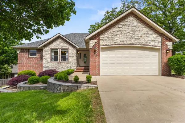 120 Oak Ridge Court, Branson, MO 65616