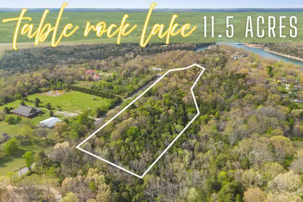 000 Farm Road 1218, Eagle Rock, MO 65641