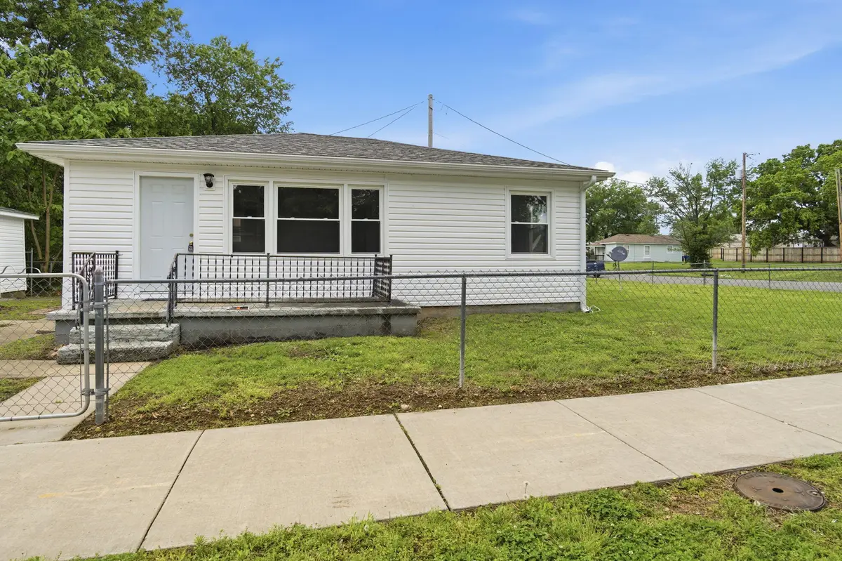 206 Comingo Avenue, Joplin, MO 64801 - #1